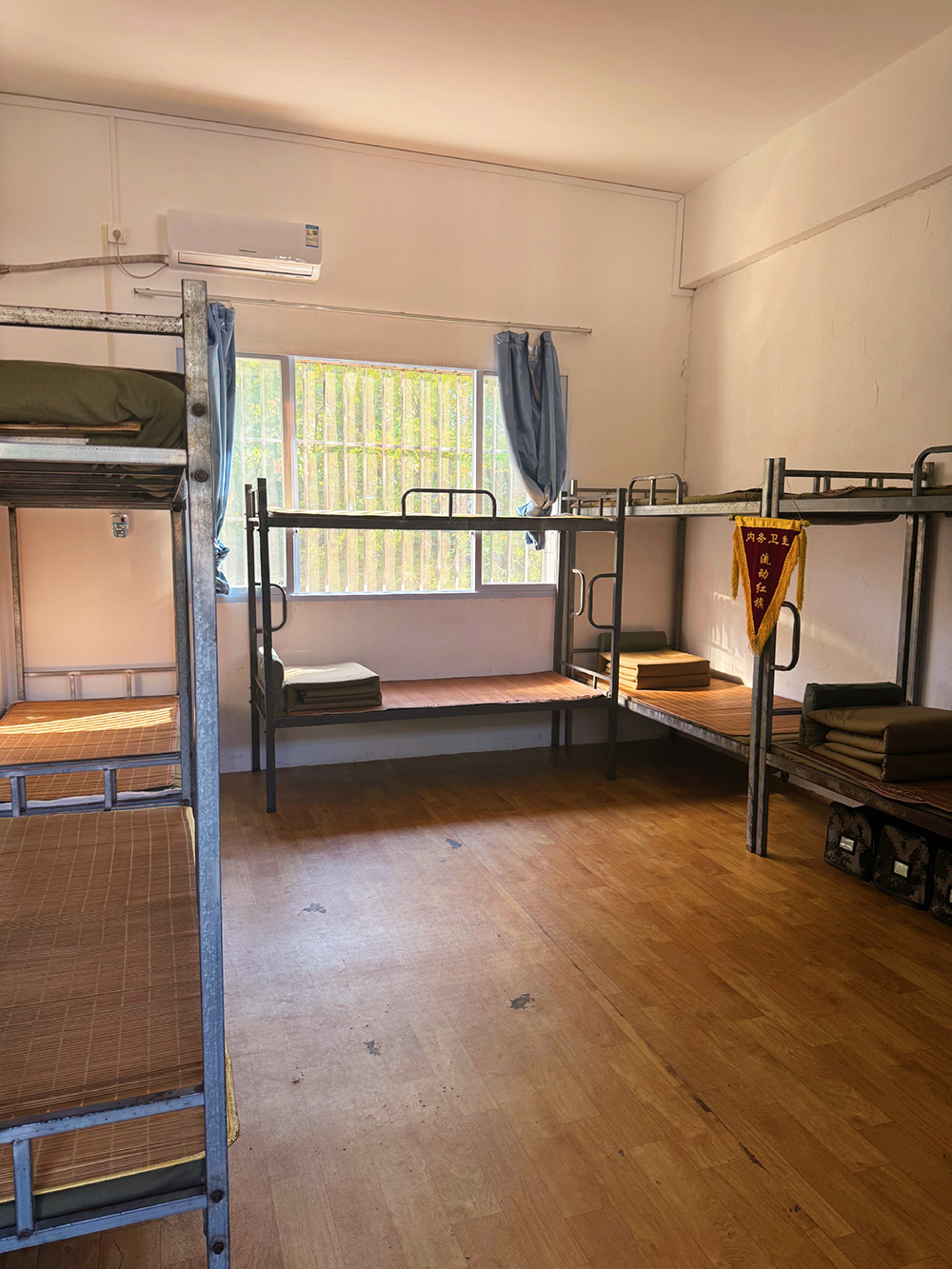 1726220427945863.jpg 8.jpg